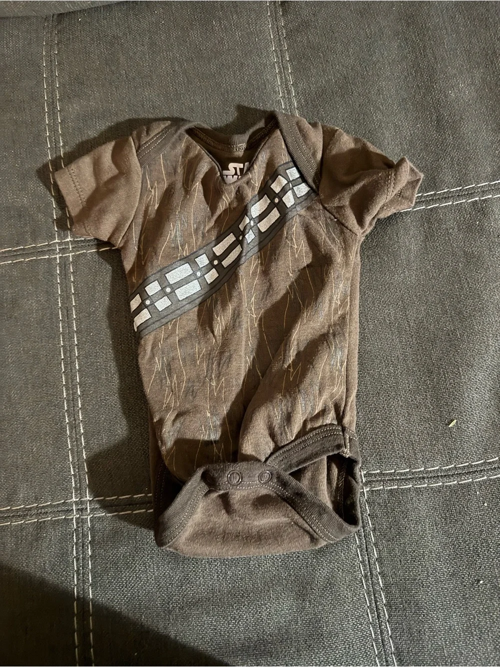 Mixed Boys Character onesie Lot - Disney